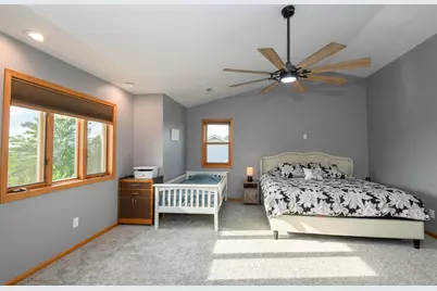 1497  Sunnyridge Rd, Pewaukee, WI 53072 - Photo 13