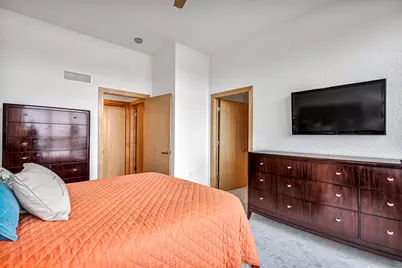 106 W Seeboth St #823, Milwaukee, WI 53204 - Photo 17