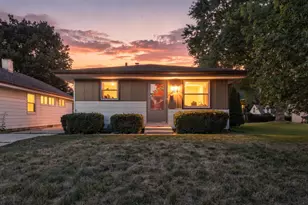 831 S 110 St, West Allis, WI 53214 - Photo 1
