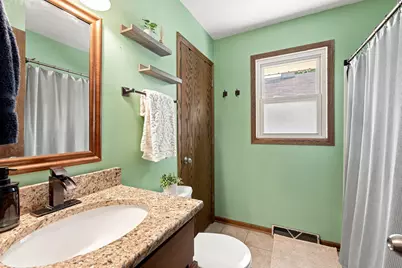 831 S 110th St, West Allis, WI 53214 - Photo 9