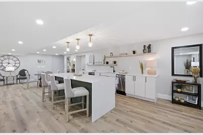 9883 S 35th St, Franklin, WI 53132 - Photo 23