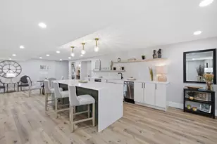 9883 S 35th St, Franklin, WI 53132 - Photo 23
