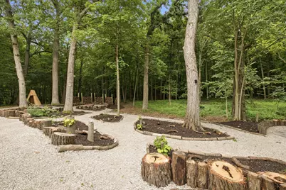 9883 S 35th St, Franklin, WI 53132 - Photo 41