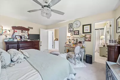 11145 N Riverland Ct, Mequon, WI 53092 - Photo 21