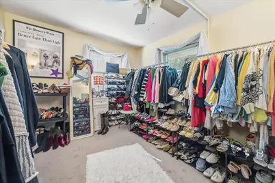 11145 N Riverland Ct, Mequon, WI 53092 - Photo 35