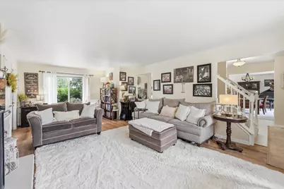 11145 N Riverland Ct, Mequon, WI 53092 - Photo 7
