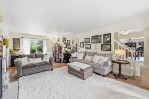11145 N Riverland Ct, Mequon, WI 53092 - Photo 15
