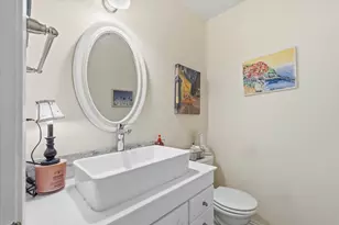 11145 N Riverland Ct, Mequon, WI 53092 - Photo 9