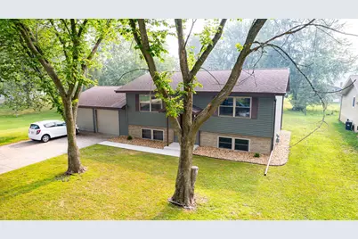 1310  Grant St, Tomah, WI 54660 - Photo 33