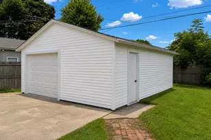 2205 Hayes Avenue, Racine, WI 53405 - Photo 21