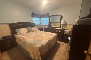 4369 S 49th St, Greenfield, WI 53220 - Photo 11