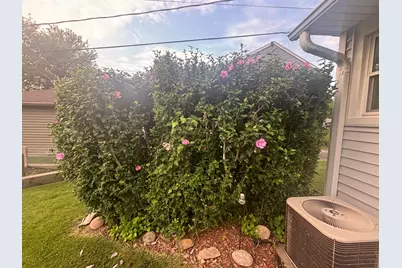 4369 S 49th St, Greenfield, WI 53220 - Photo 29