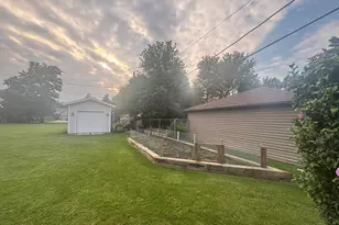 4369 S 49th St, Greenfield, WI 53220 - Photo 27