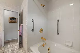 239 Old Pine Cir, Racine, WI 53402 - Photo 29