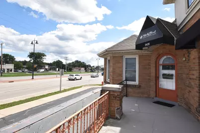 5419 S 108th St, Hales Corners, WI 53130 - Photo 11