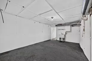 2867 N 40th St, Milwaukee, WI 53210 - Photo 23