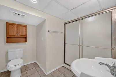 2867 N 40th St, Milwaukee, WI 53210 - Photo 25