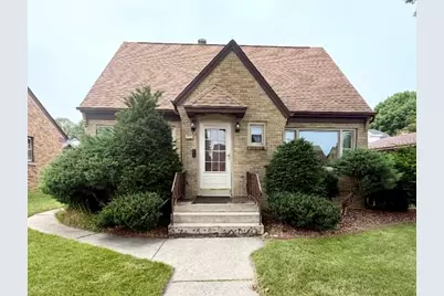 1712 S 17th St, Sheboygan, WI 53081 - Photo 1