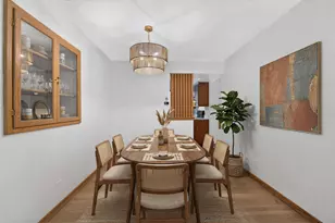 10216 W Burleigh St, Wauwatosa, WI 53222 - Photo 9