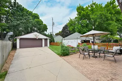 2329 N 89th St, Wauwatosa, WI 53226 - Photo 29