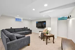 2329 N 89th St, Wauwatosa, WI 53226 - Photo 25