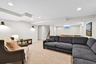 2329 N 89th St, Wauwatosa, WI 53226 - Photo 27