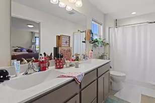 906 Ridge Ct, Watertown, WI 53094 - Photo 19