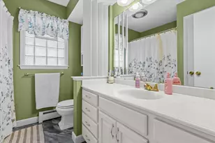 625 N Hine Ave, Waukesha, WI 53188 - Photo 29