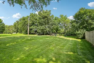 2436 S Ronke Ln, New Berlin, WI 53151 - Photo 35