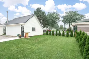 103 S Madison St, Friesland, WI 53935 - Photo 9