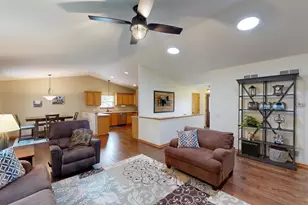 204 Woodland Preserve, Johnson Creek, WI 53094 - Photo 7