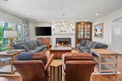 12504 N Lake Shore Dr, Mequon, WI 53092 - Photo 7