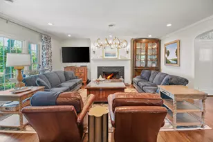 12504 N Lake Shore Dr, Mequon, WI 53092 - Photo 7