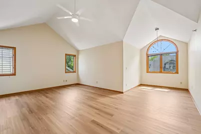 17725 W Wisconsin Ave #B, Brookfield, WI 53045 - Photo 19