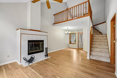 17725 W Wisconsin Ave #B, Brookfield, WI 53045 - Photo 5