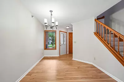 17725 W Wisconsin Ave #B, Brookfield, WI 53045 - Photo 3