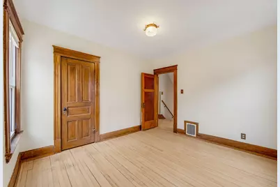 1542 S 79th St, West Allis, WI 53214 - Photo 21