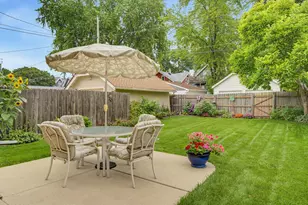 1542 S 79th St, West Allis, WI 53214 - Photo 35