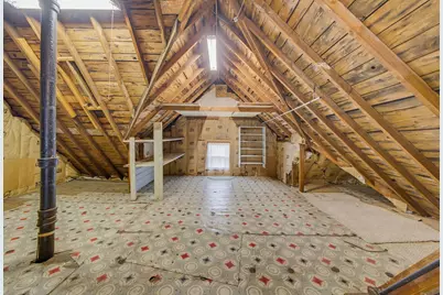 1542 S 79th St, West Allis, WI 53214 - Photo 29