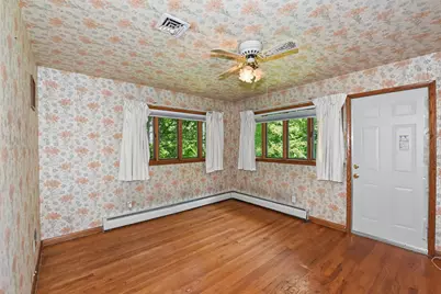 6920 N Beech Tree Dr, Glendale, WI 53209 - Photo 15