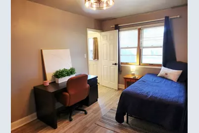 2527 S 82nd St, West Allis, WI 53219 - Photo 17