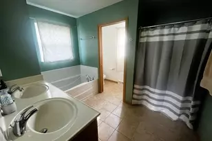 604 S Woodpine Dr, Elkhorn, WI 53121 - Photo 7