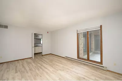 1906 E Shorewood Blvd #354, Shorewood, WI 53211 - Photo 19