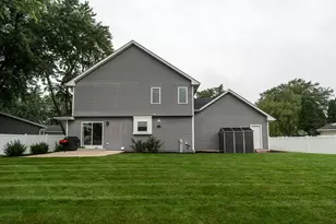 165 E Golden Ln, Oak Creek, WI 53154 - Photo 31
