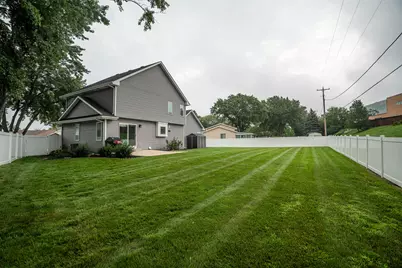 165 E Golden Ln, Oak Creek, WI 53154 - Photo 3