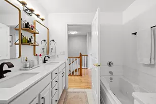 1712 N Marshall St, Milwaukee, WI 53202 - Photo 15