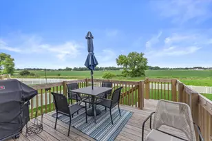 814 Burr Oak Ct, Oconomowoc, WI 53066 - Photo 31