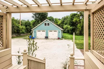 N14W28039  Silvernail Rd, Delafield, WI 53072 - Photo 3