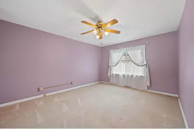 S21W23053  Hillside Dr, Waukesha, WI 53186 - Photo 23
