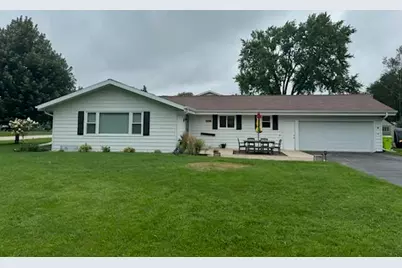 1008  Hilger Rd, Hartland, WI 53029 - Photo 1